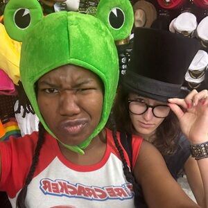 Meet your Posher, Ashley